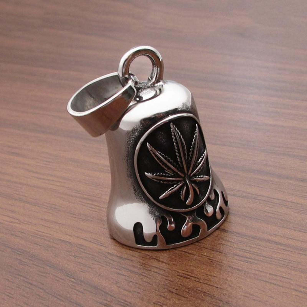 Stainless Steel Pot Leaf Gremlin Bell