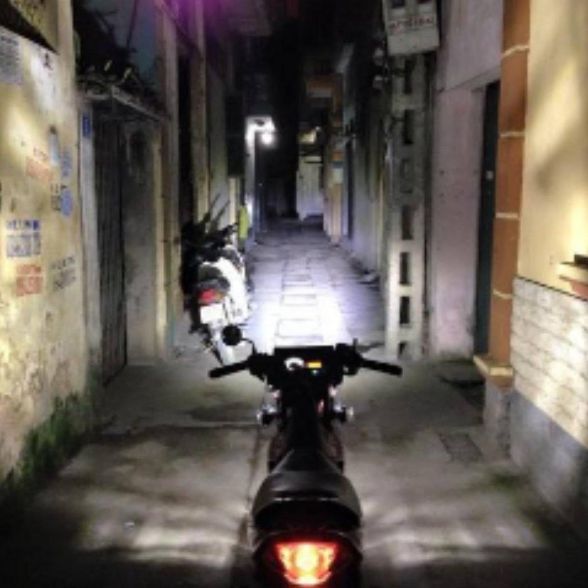 Motorcycle 2pcs 5" LED Front Fog Lights Spotlights with Switch, 3 Modes Flash/Dimmed/Full, 125W, White Color Light - American Legend Rider