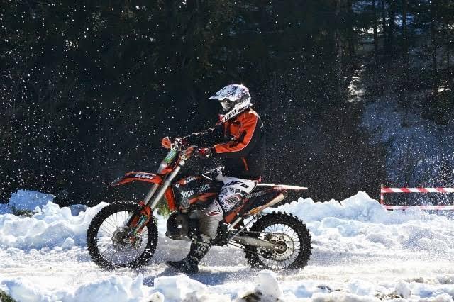 7 Tips For Choosing The Best Cold Weather Motorcycle Gear