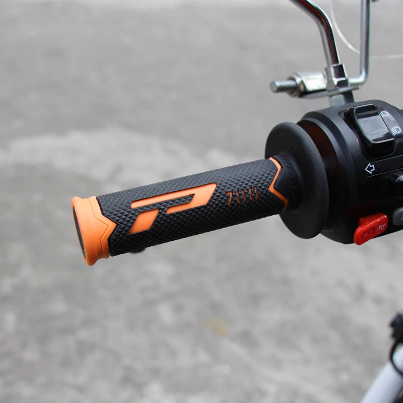 Motorcycle Handlebar Grips - Grip Dirt Pit