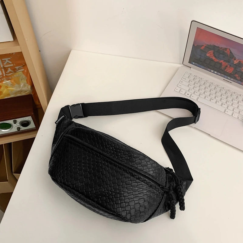 Man Waist Bag Large Capacity Leather Fanny Pack Unisex Woven pattern Chest Bag Fashion Shoulder Crossbody Bags Quality Belt Bags