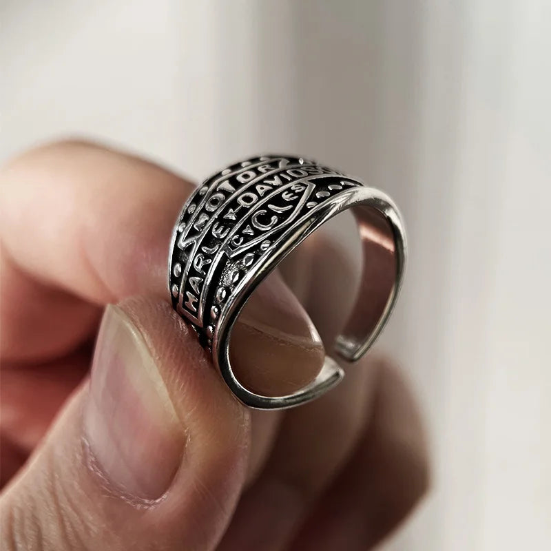 ALR™ Retro Motorcycle Ring