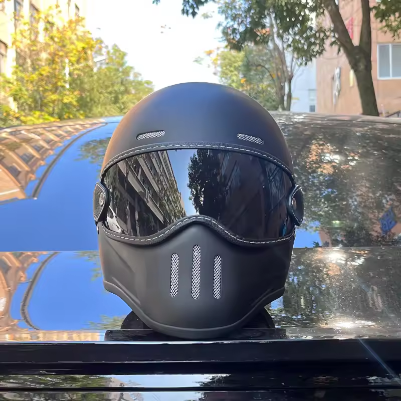 Retro Full Face Motorcycle Helmet – DOT Approved Vintage Design