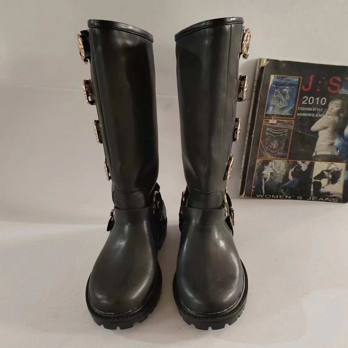 Men's Calf High Motorcycle Riding Boots with Skull Buckles