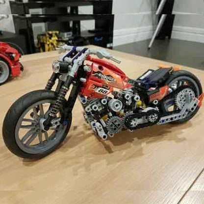 378 Pcs Cruise Block Set + Free Motorcycle Keychain Bundle - American Legend Rider