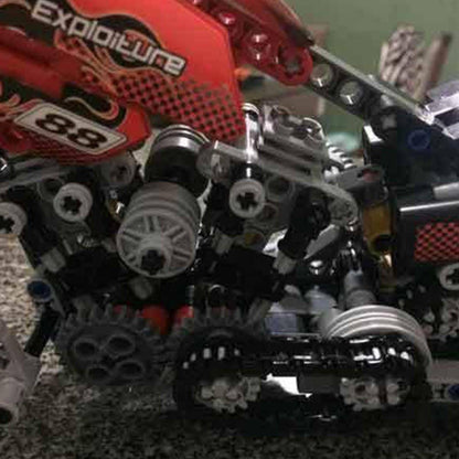 378 Pcs Cruise Block Set + Free Motorcycle Keychain Bundle - American Legend Rider