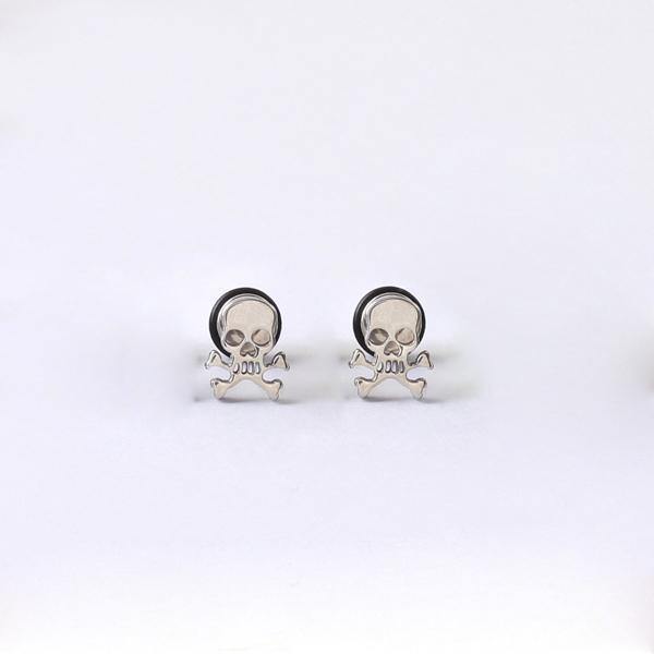 Titanium Rock Pirate Skull Screw Back Stud Earrings - American Legend Rider