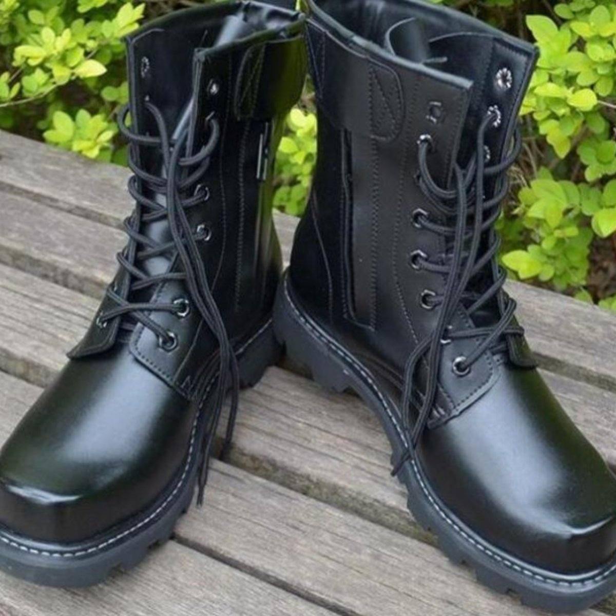 Lace-Up Biker Boots - American Legend Rider