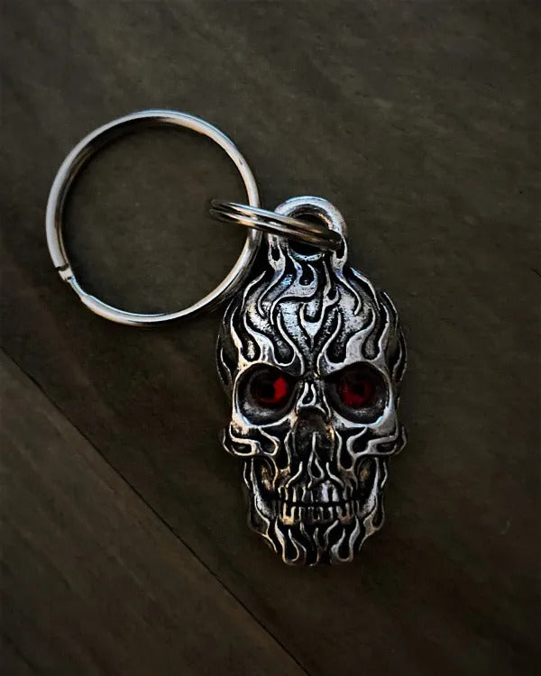 Daniel Smart Flame Skull Diamond Keychain