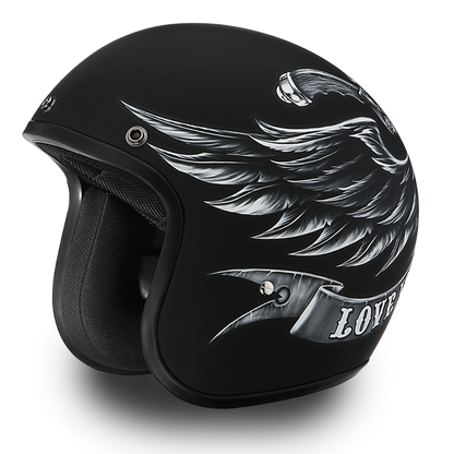 Daytona D.O.T Cruiser - w/Love it , Leave it 3/4 Shell Helmet