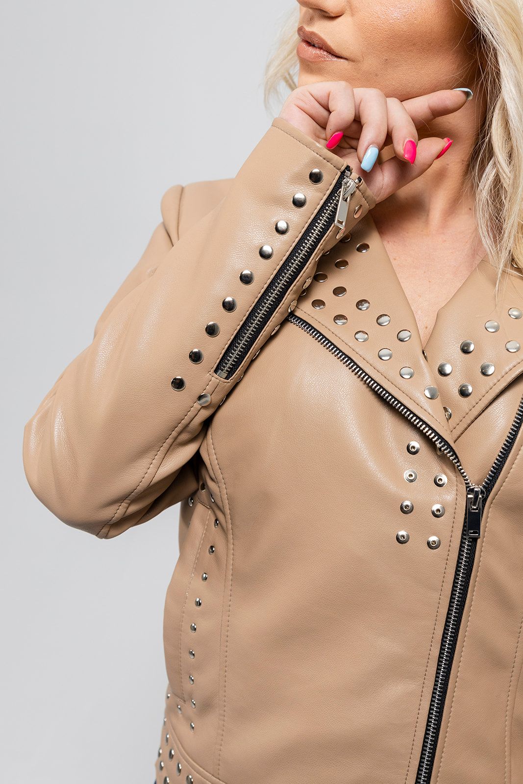 First Manufacturing Sandy - Women's Vegan Leather Jacket, Beige